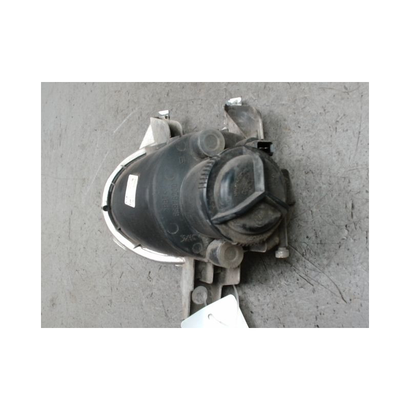 PHARE ANTIBROUILLARD AVANT DROIT PEUGEOT 206 5P
