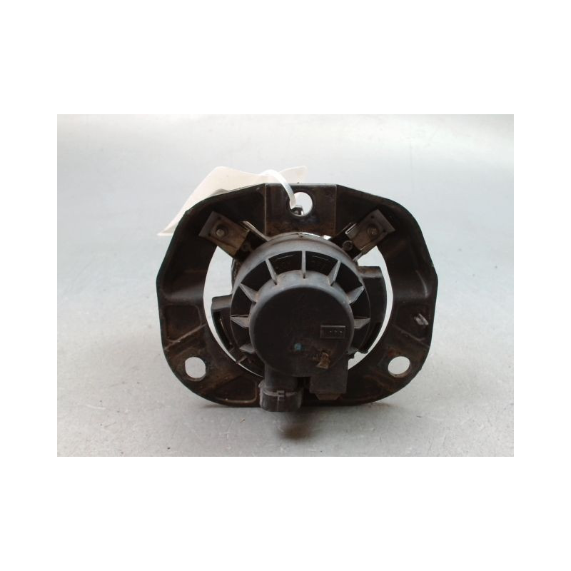PHARE ANTIBROUILLARD AVANT DROIT ALFA ROMEO GUILIETTA 2010-