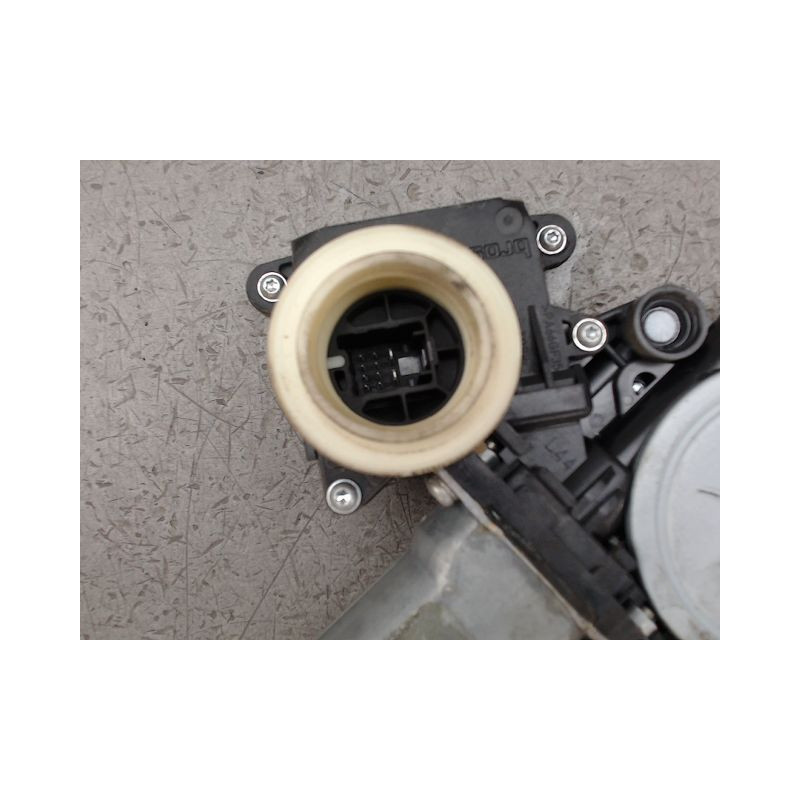 MECANISME LEVE-GLACE ARRIERE DROIT TOYOTA AURIS