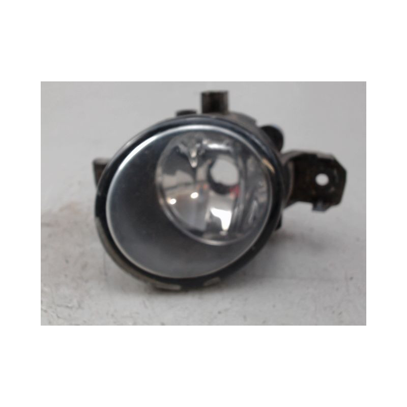 PHARE ANTIBROUILLARD AVANT DROIT RENAULT CLIO