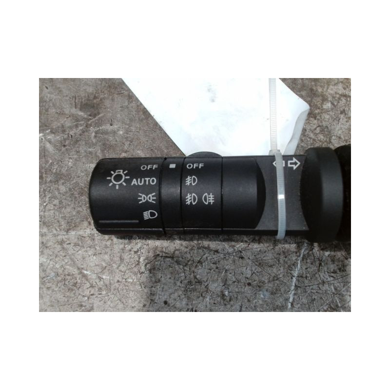 COMMANDE CLIGNOTANT NISSAN QHASQAI 2007-