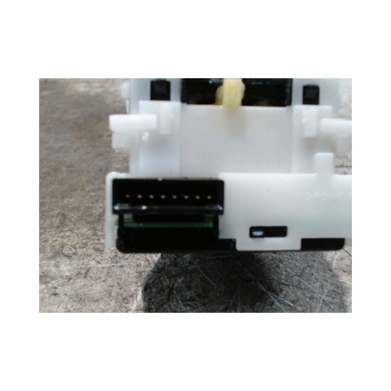 COMMANDE CLIGNOTANT NISSAN QHASQAI 2007-
