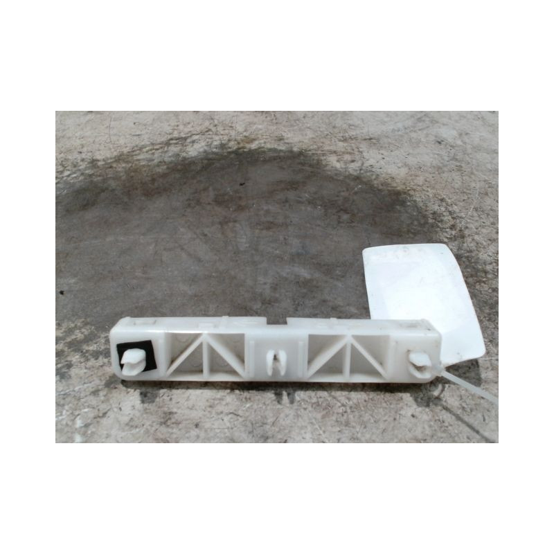 SUPPORT PARE-CHOC ARG NISSAN QHASQAI 2007-
