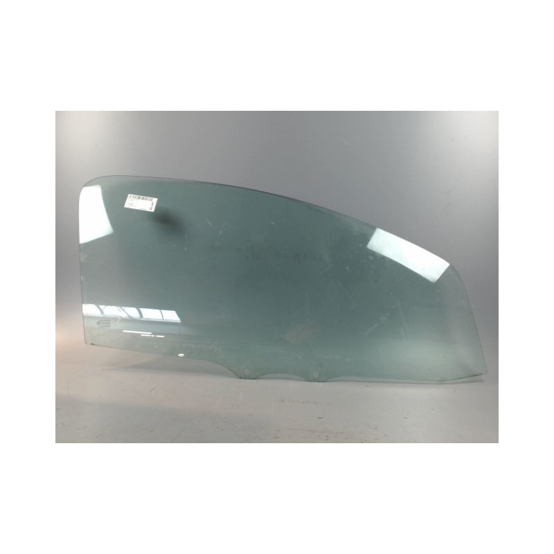 GLACE PORTE AVD TOYOTA AYGO 3P