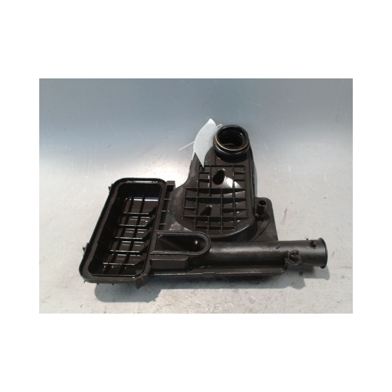 BOITIER FILTRE A AIR TOYOTA AYGO 3P