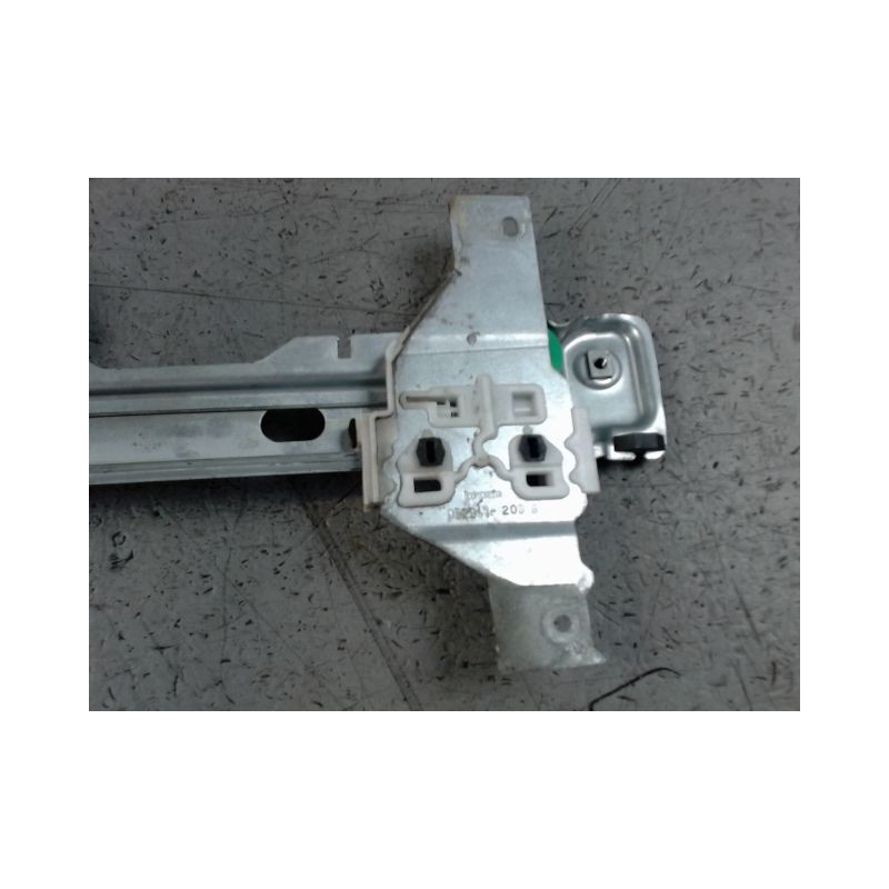MECANISME+MOTEUR LEVE-GLACE AVANT DROIT PEUGEOT 5008 2009-