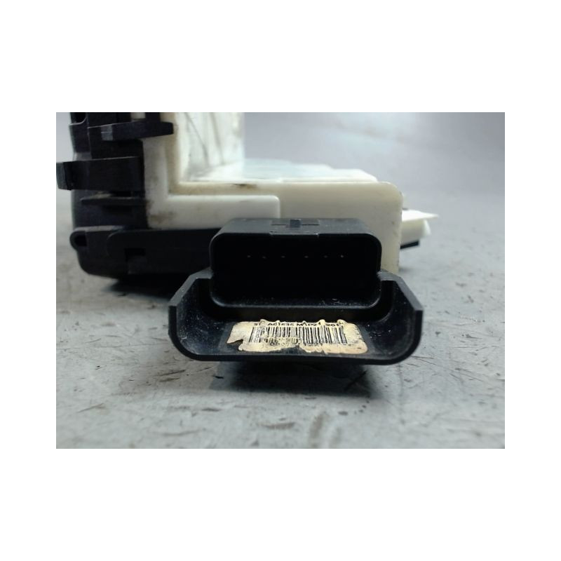 SYSTEME CONDAMNATION AVANT DROIT PEUGEOT 5008 2009-