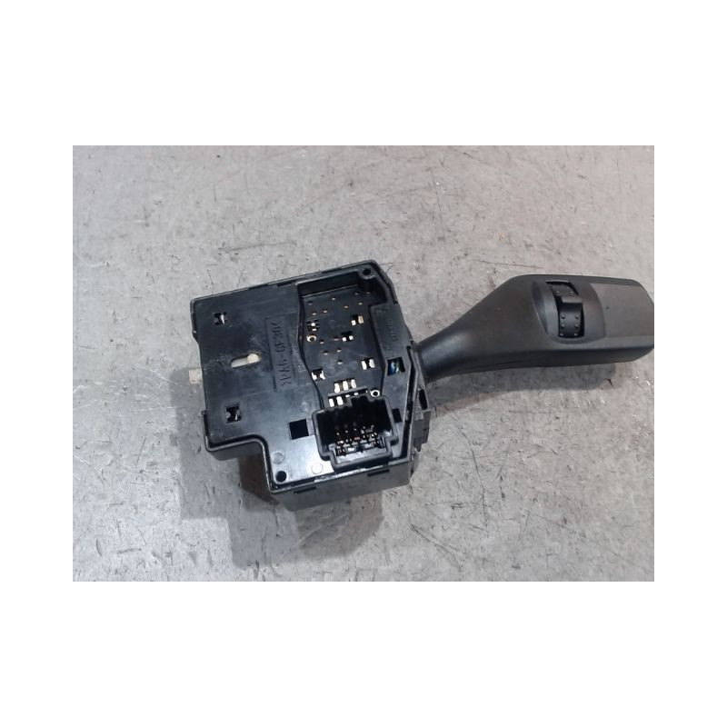 COMMANDE CLIGNOTANT FORD FOCUS