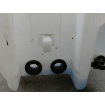 RESERVOIR LAVE-GLACE AVANT TOYOTA YARIS