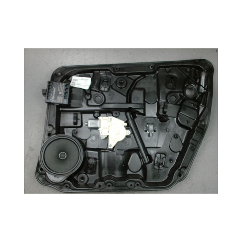 MECANISME+MOTEUR LEVE-GLACE AVANT DROIT MERCEDES CLASSE B