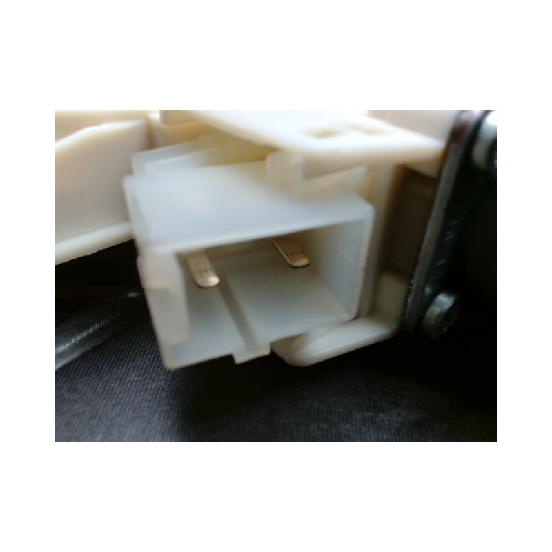 MECANISME+MOTEUR LEVE-GLACE AVANT GAUCHE MERCEDES CLASSE B