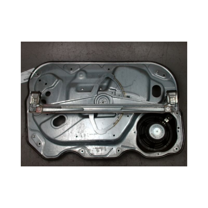 MECANISME+MOTEUR LEVE-GLACE AVANT DROIT FORD FOCUS 2008-