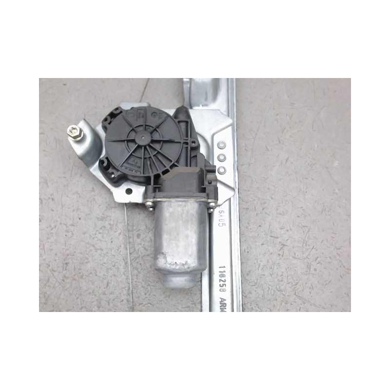 MECANISME LEVE-GLACE ARRIERE DROIT RENAULT MODUS