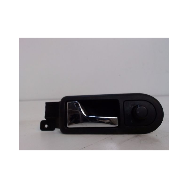 POIGNEE INTERIEURE PORTE AVANT GAUCHE VOLKSWAGEN GOLF IV 98-2004