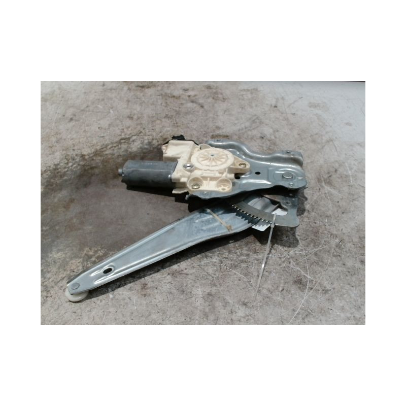 MECANISME+MOTEUR LEVE-GLACE ARRIERE DROIT TOYOTA COROLLA 2004-