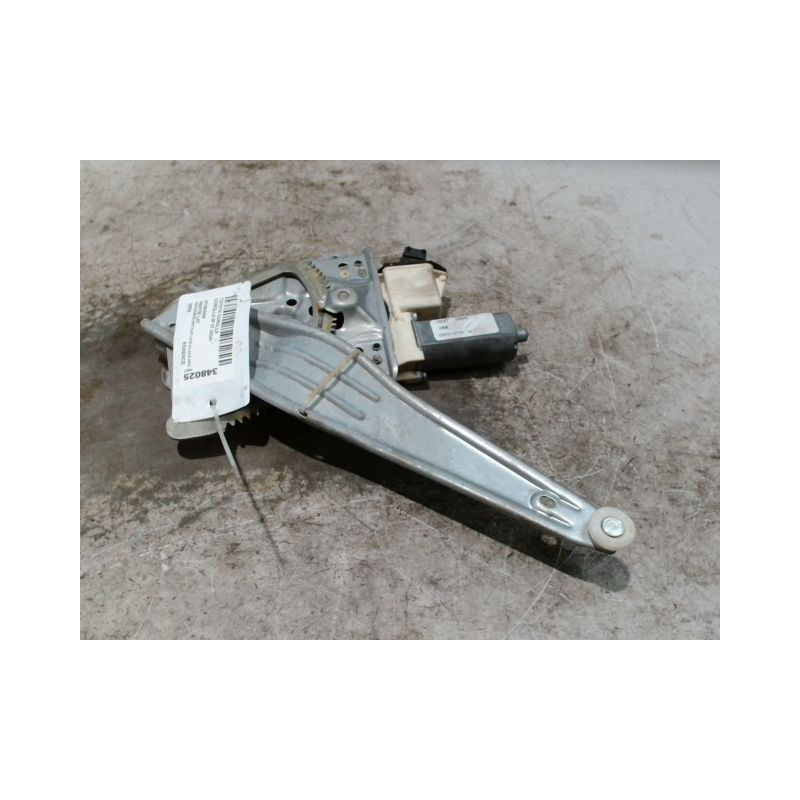 MECANISME+MOTEUR LEVE-GLACE ARRIERE DROIT TOYOTA COROLLA 2004-