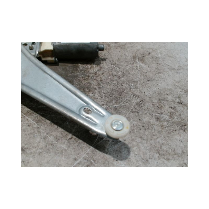 MECANISME+MOTEUR LEVE-GLACE ARRIERE DROIT TOYOTA COROLLA 2004-