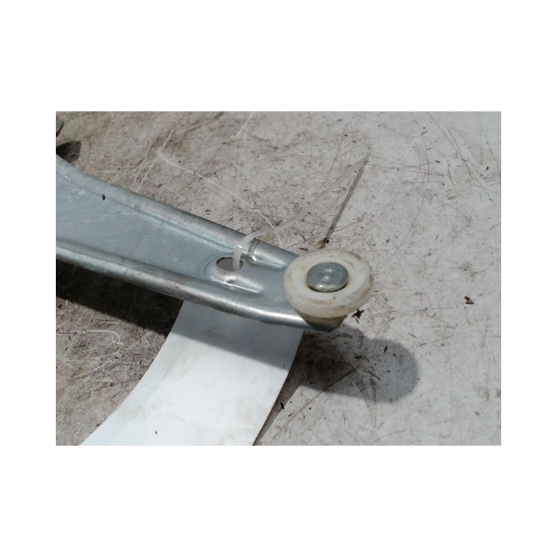 MECANISME+MOTEUR LEVE-GLACE ARRIERE GAUCHE TOYOTA COROLLA 2004-