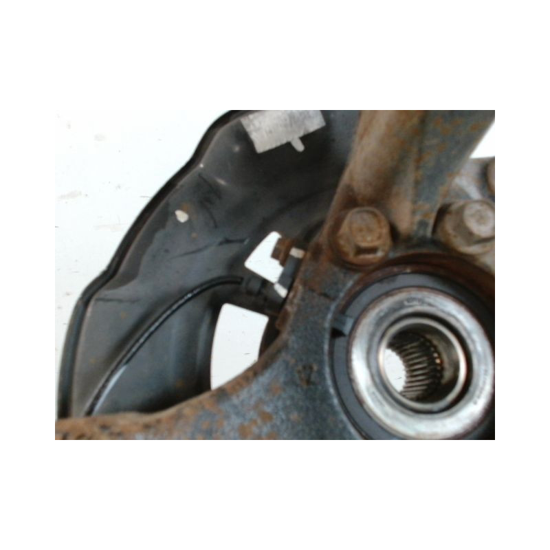 PIVOT AVANT GAUCHE TOYOTA RAV4