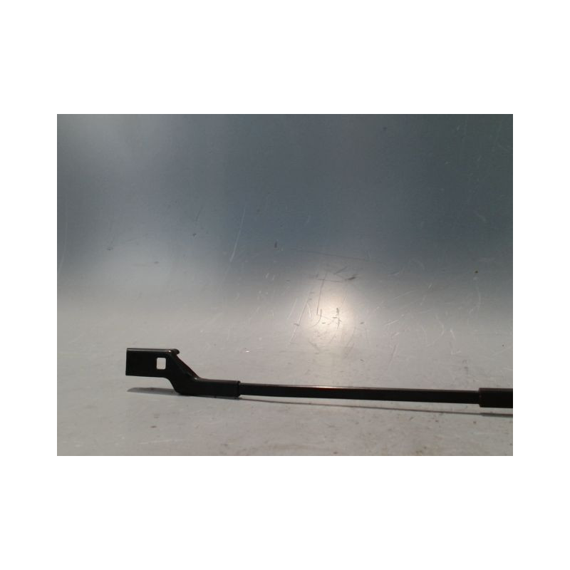 BRAS ESSUIE-GLACE AVANT DROIT VOLKSWAGEN TOURAN 09-