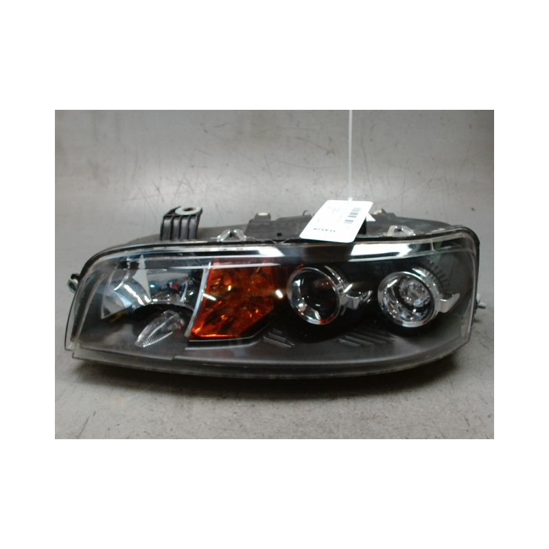 PHARE GAUCHE FIAT PUNTO 99-2003
