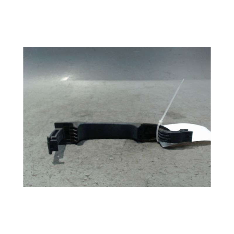 POIGNEE EXTERIEURE PORTE AVANT DROIT RENAULT KANGOO EXPRESS 2008-