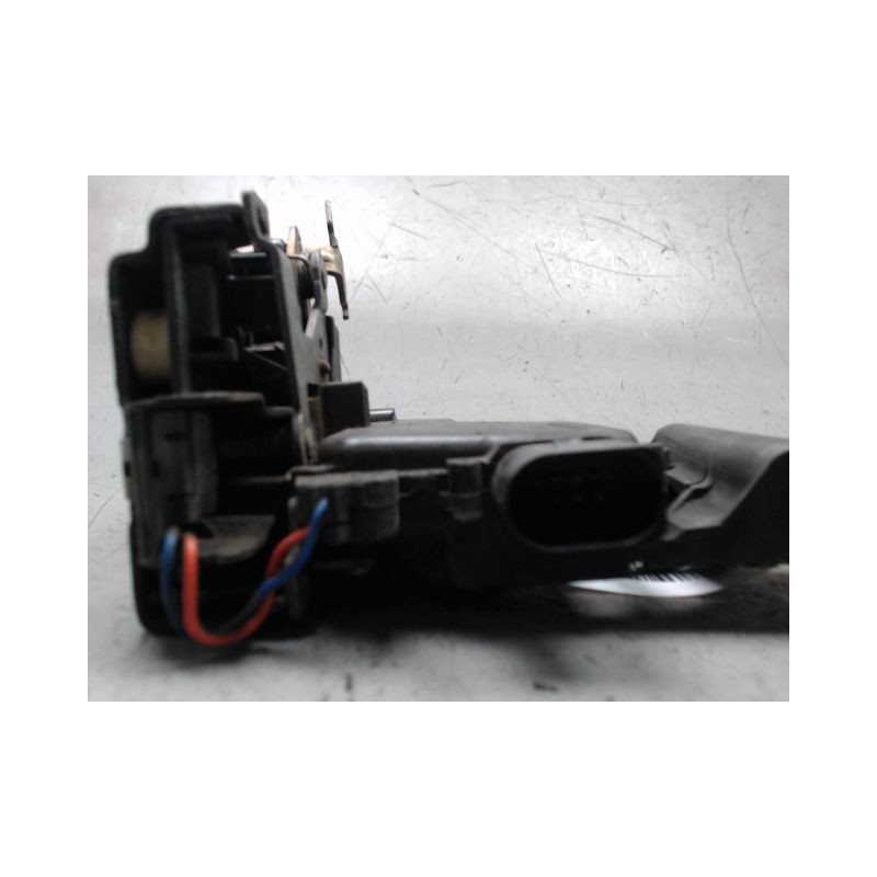 SYSTEME CONDAMNATION AVANT DROIT VOLKSWAGEN GOLF IV 98-2004