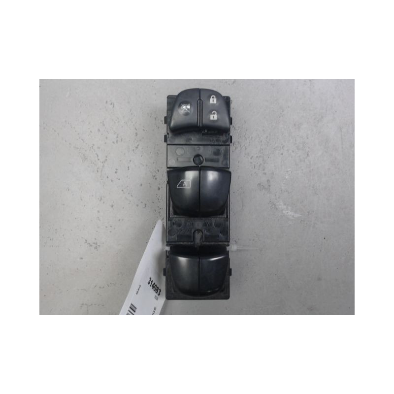 COMMANDE LEVE-GLACE PORTE AVG NISSAN QASHQAI