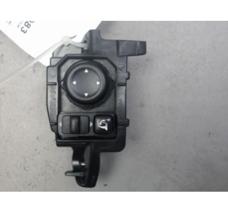 COMMANDE RETROVISSEUR EXT ELECTRIQUE