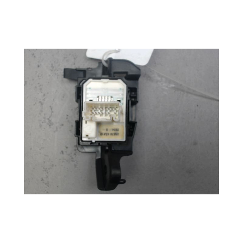 COMMANDE RETROVISSEUR EXTERIEUR ELECTRIQUE NISSAN QASHQAI