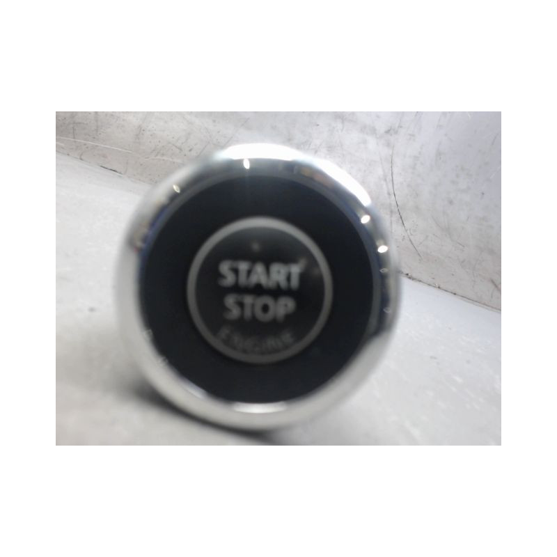 BOUTON DE DEMARRAGE NISSAN QASHQAI