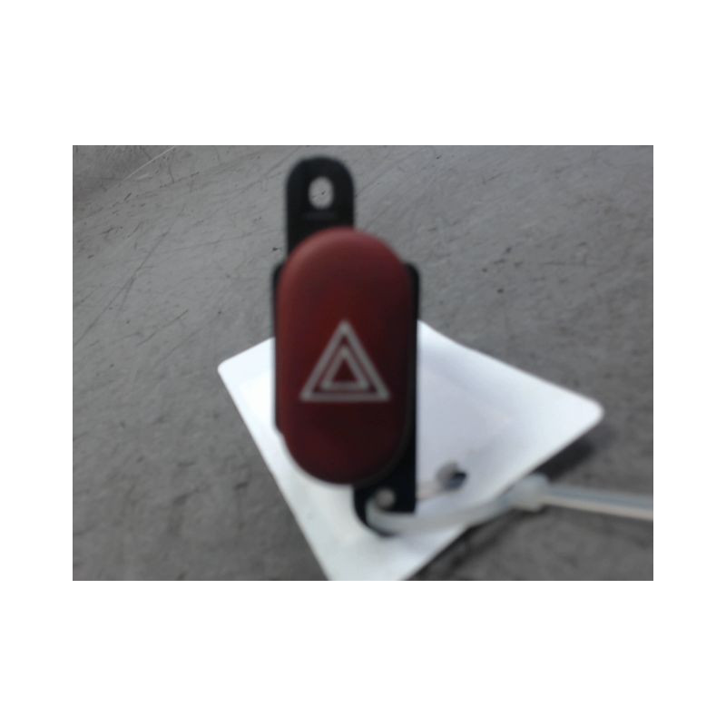 BOUTON DE WARNING RENAULT GRAND ESPACE-2002