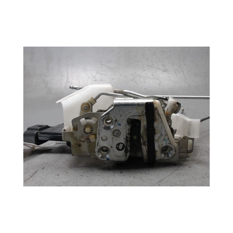 SYSTEME CONDAMNATION AVANT GAUCHE SUZUKI ALTO 5 PTES