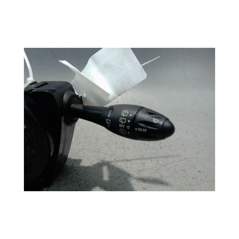 BLOC COMMODOS MINI MINI 2006-