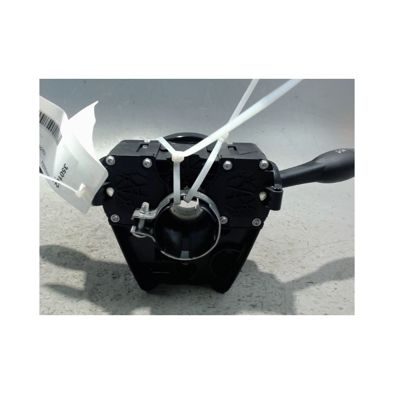 BLOC COMMODOS MINI MINI 2006-