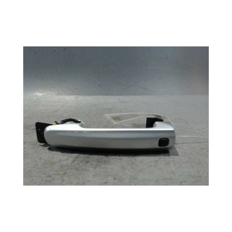 POIGNEE EXTERIEURE PORTE AVANT GAUCHE SUZUKI SX4
