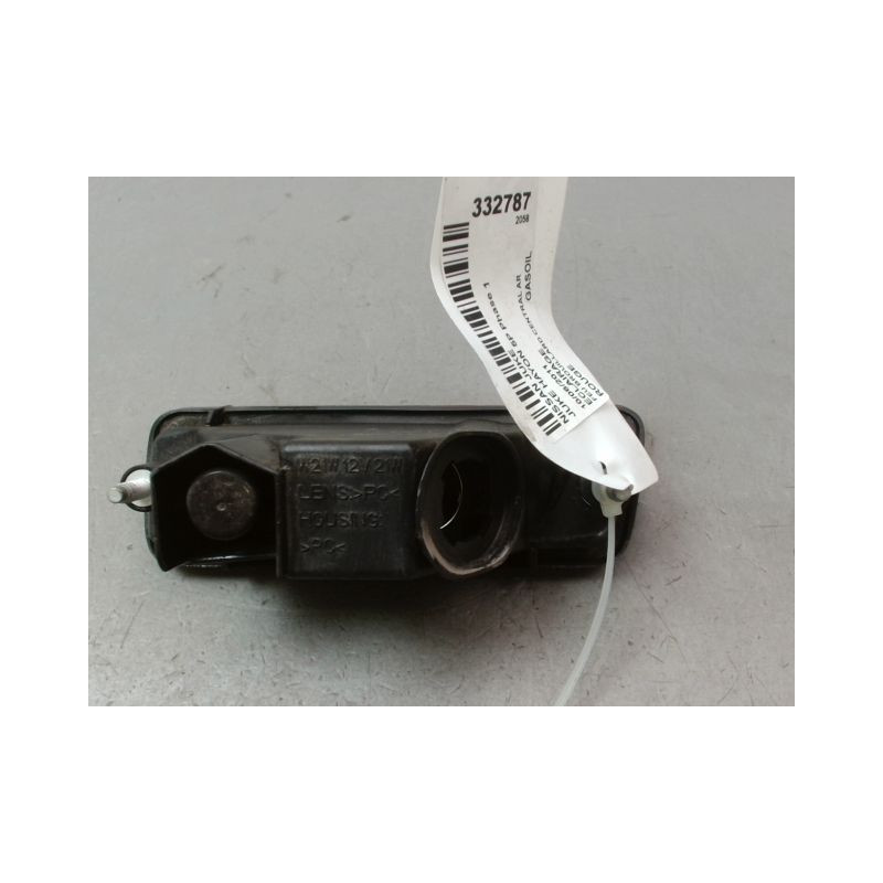 FEU BROUILLARD CENTRAL ARRIERE NISSAN JUKE Phase 1 2010-...