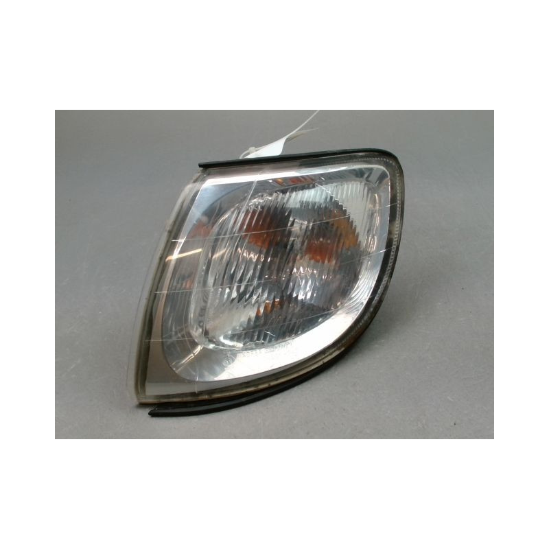 CLIGNOTANT GAUCHE HYUNDAI TRAJET MONOSP. 2000-2007