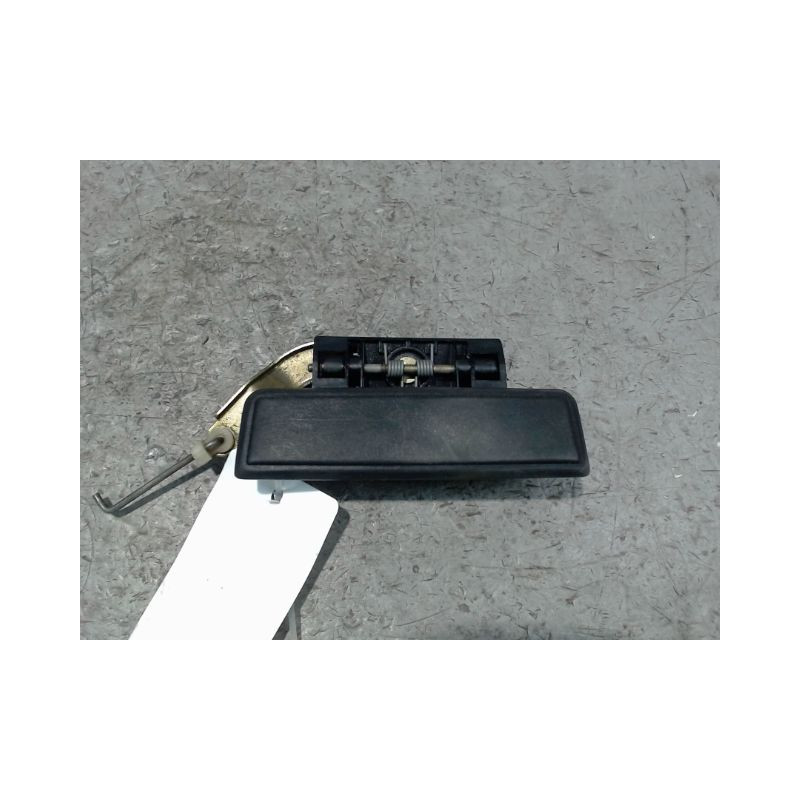 POIGNEE EXTERIEURE PORTE AVANT DROIT PEUGEOT 205 87-98