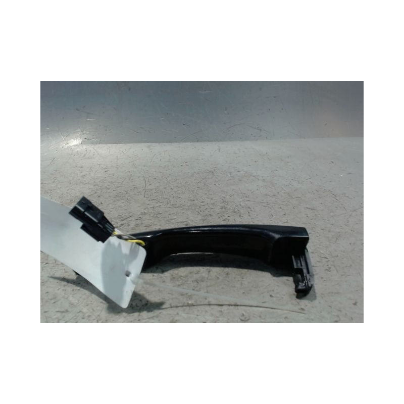 POIGNEE EXTERIEURE PORTE AVANT GAUCHE RENAULT KADJAR