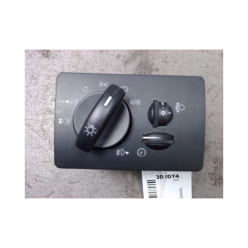 COMMANDE ECLAIRAGE FORD FOCUS 2008-