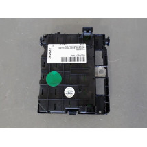 BOITE A FUSIBLES PEUGEOT 406