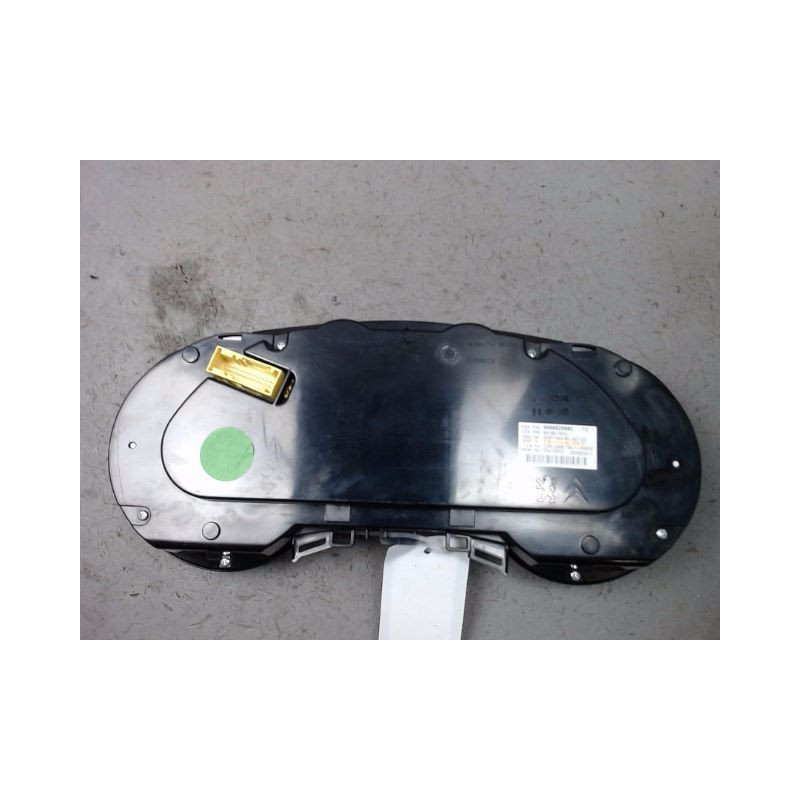 BLOC COMPTEURS PEUGEOT 5008 2009-