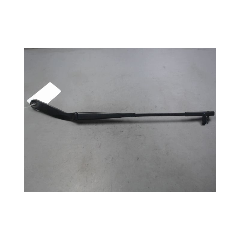BRAS ESSUIE-GLACE AVANT GAUCHE VOLKSWAGEN POLO 02-05