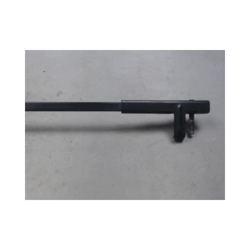 BRAS ESSUIE-GLACE AVANT GAUCHE VOLKSWAGEN POLO 02-05