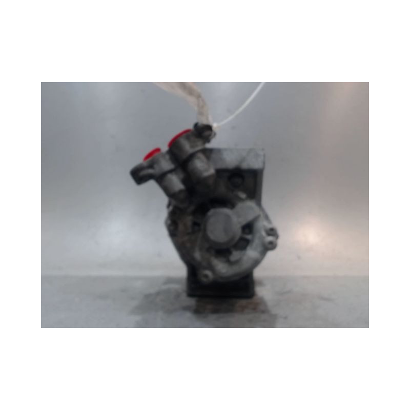 COMPRESSEUR AIR CONDITIONNE DACIA SANDERO
