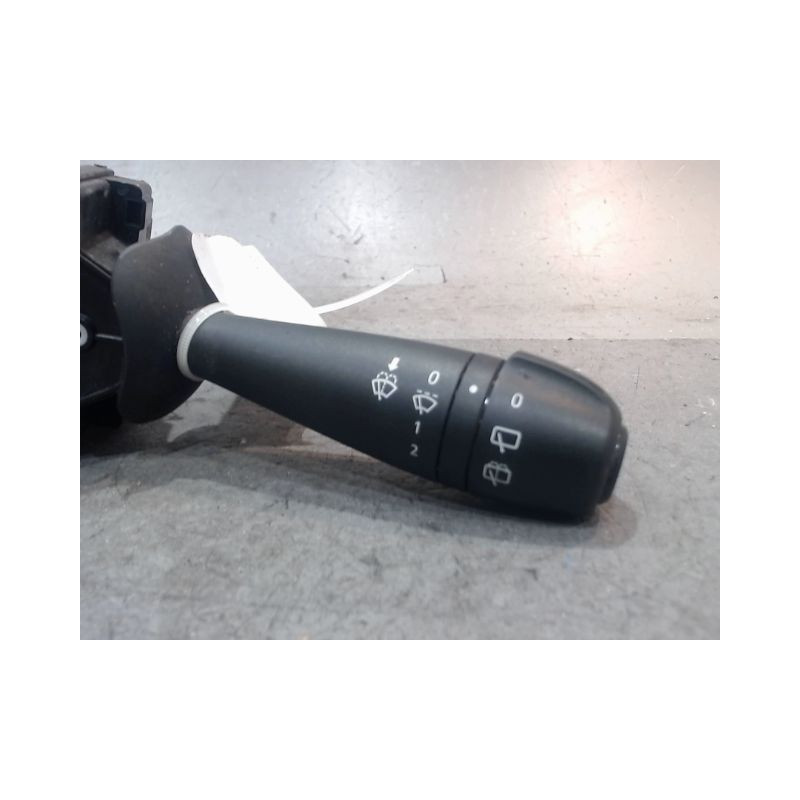 COMMANDE ESSUIE GLACE DACIA SANDERO