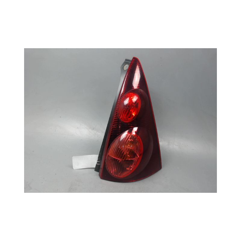 FEU ARRIERE DROIT PEUGEOT 107 5P