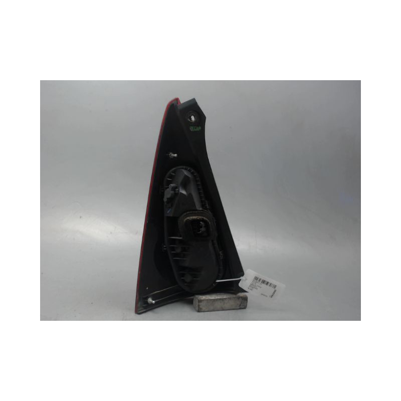 FEU ARRIERE DROIT PEUGEOT 107 5P
