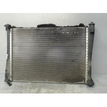 RADIATEUR FORD FIESTA
